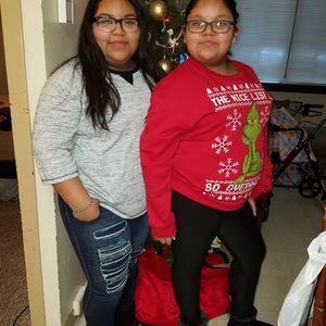 Meet your Posher, Claudia